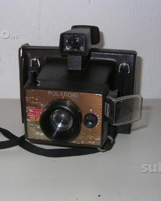 Polaroid EE33