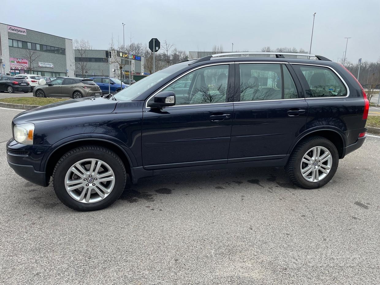 Volvo XC90 (2003-2014)