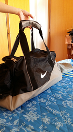 Borsone da golf. Nike