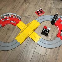 Pista ferrari auto telecomandate Chicco come nuova