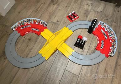 Pista ferrari auto telecomandate Chicco come nuova