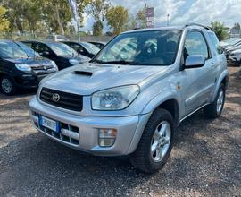 Toyota RAV 4 RAV4 2.0 Tdi D-4D cat 3 porte Sol