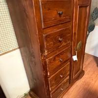 mobile multiuso in legno massello rovere