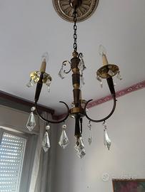 Lampadario classico tre luci con pendenti