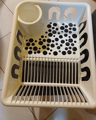 scolapiatti e posate