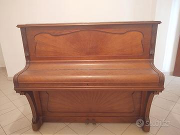 pianoforte Croses Chavan 