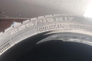 gomme invernali 225 pari al nuovo