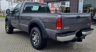 Ford pick up 250 XL turbo diesel