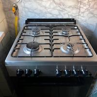 Cucina gas con forno BEKO