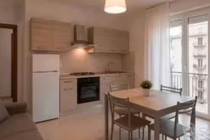 BILOCALE con BALCONE- MONTI TIBURTINI