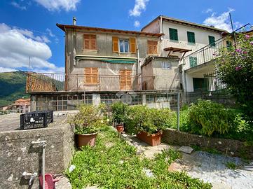 CASA SEMINDIPENDENTE A BARGAGLI