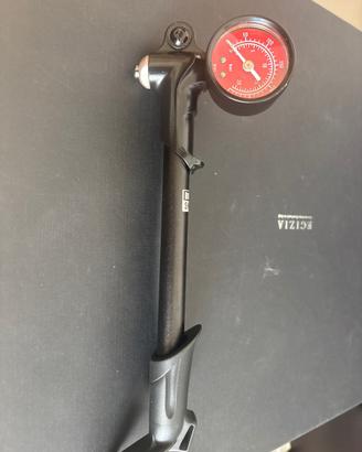 Pompa ammortizzatori ad alta pressione rockShox