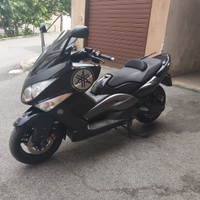 Yamaha TMax