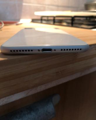 IPhone 8 Plus bianco/argento
