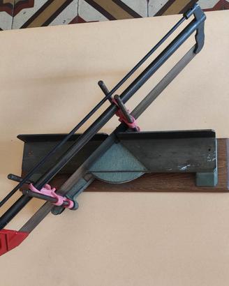 Segatrice angolare manuale per legno lama da 60 cm