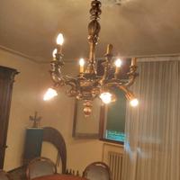 lampadari in legno dorati