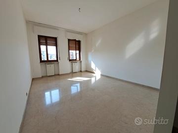 ALLOGGIO 137 mq ZONA PISTA