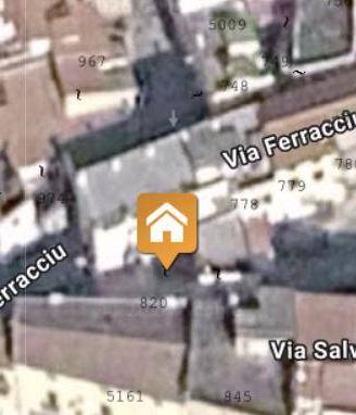 Immobile in asta di 452 m² con più di 5 locali a N