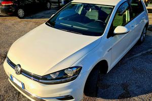 Volkswagen golf 7.5 TGI esecutive 1.5 benzina/