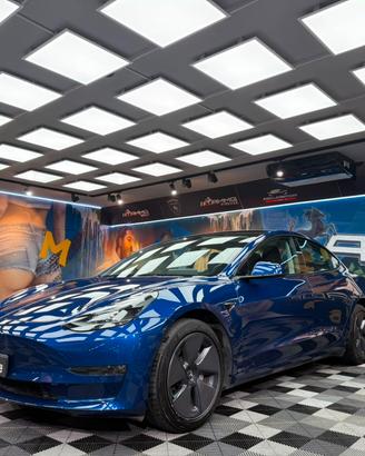 Tesla Model 3 Long Range Dual Motor AWD (369)