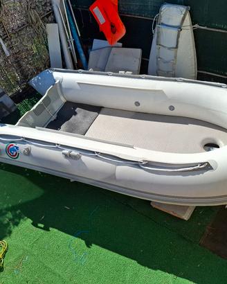 gommone con motore 6cv nuovi