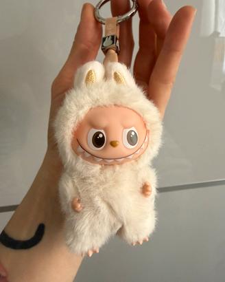 Labubu originale Pop Mart LETTERA A