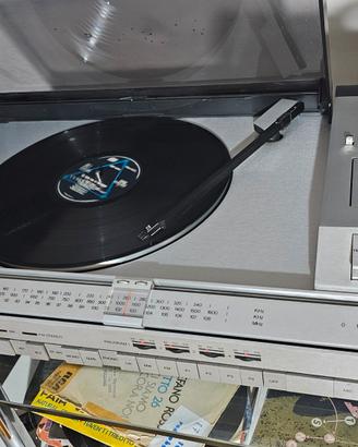 Beocenter 4600 Bang & Olufsen 4600 con casse