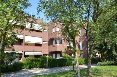 4 LOCALI A VIMERCATE