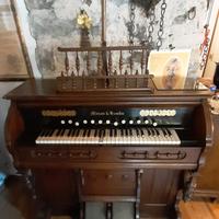 Armonium antico