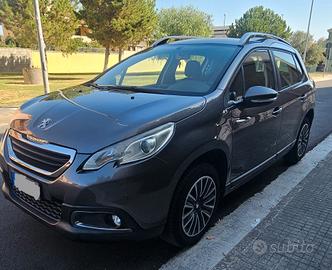 Peugeot 2008 1.4 HDI  130000 km Gomme nuove