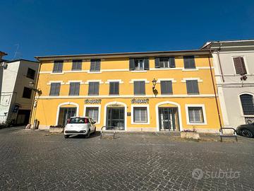 Negozio Civita Castellana [Cod. rif 3325845ACG]
