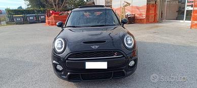 Mini 2.0 Cooper S John Cooper Works