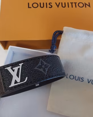 Bracciale Nero #louisvuitton