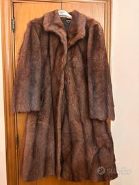 Pelliccia lunga da donna in visone marrone