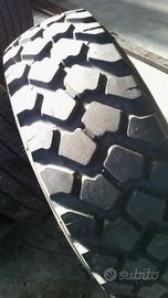 Gomme 335 / 80 R 20 ( 12.5 R 20 ) Michelin XZL 80%