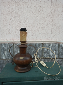 Lampada legno e metallo