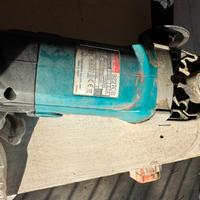 Smerigliatrice Makita