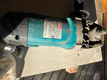 Smerigliatrice Makita