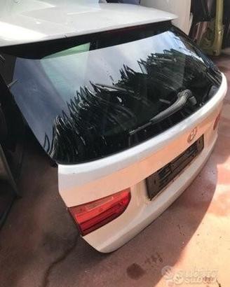 Portellone posteriore bmw 320 sw 2014