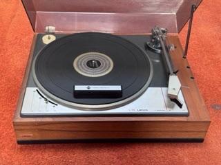 Giradischi - Lenco L 75 Piatto