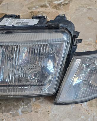 faro anteriore per audi  A 3  dal 1996