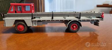 Dinky Toys Saviem 1/43 885