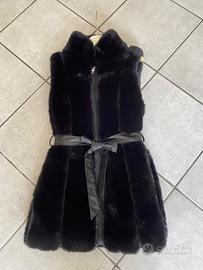 Pellicia sintetica smanicata