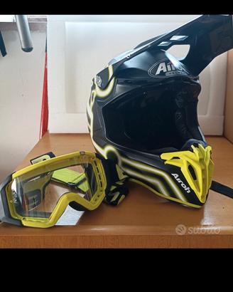 casco Airoh e maschera Ethen