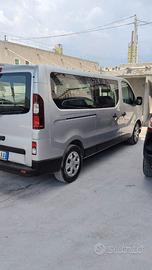 RENAULT TRAFIC Trasporto Persone Authentic L2 Blue