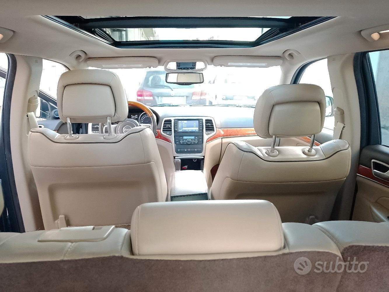 Jeep Grand Cherokee 2012 photo 5