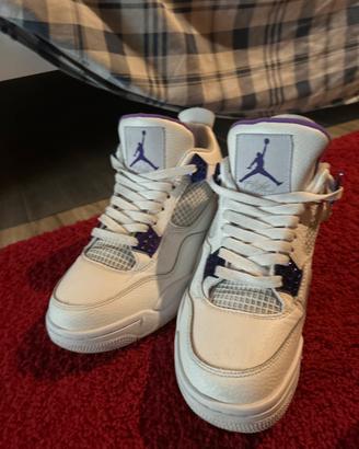 Jordan 4