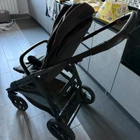 Passeggino trio apticaxt inglesina