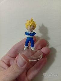 gashapon udm vegeta ssj dragon ball 