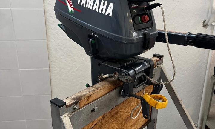 Motore fuoribordo Yamaha 3 cv